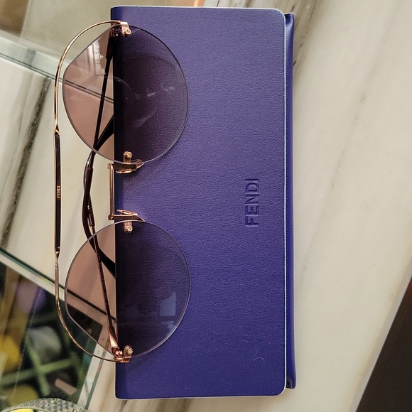 Fendi Pink lense sunglasses - Picture 6 of 7